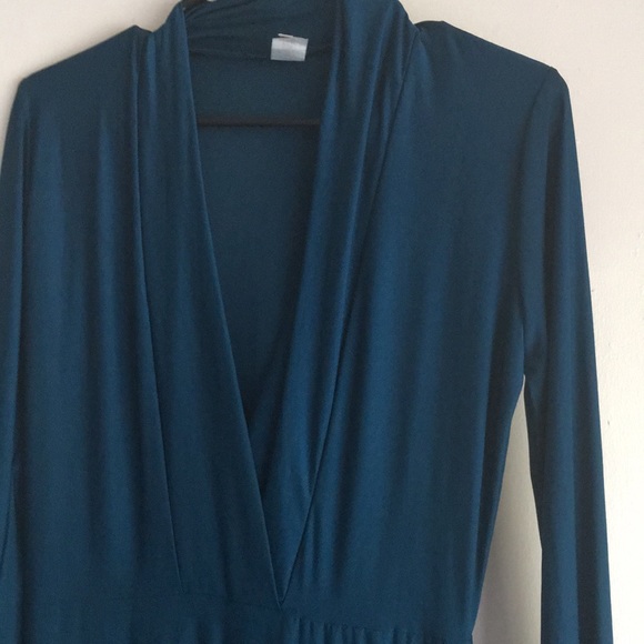 Long sleeve Gently used body suit - Picture 5 of 7